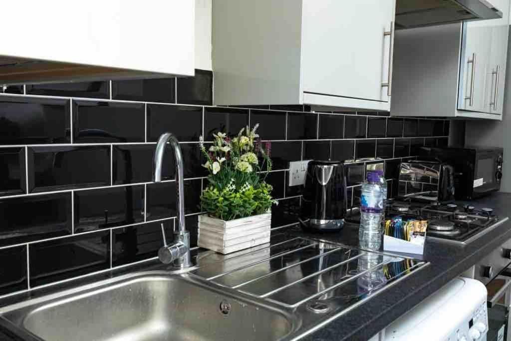 Spacious City Centre 2 Bedroom Apartment - Lt Apartment Leicester Zewnętrze zdjęcie